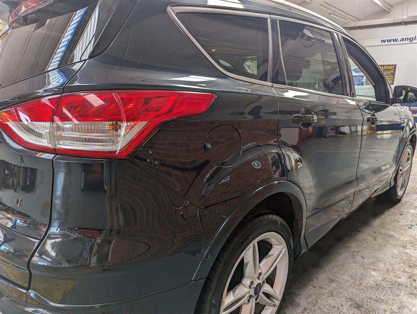 <p>2014 FORD KUGA TITANIUM X SPORT</p>