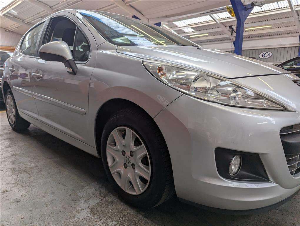 <p>2012 PEUGEOT 207 ACTIVE</p>