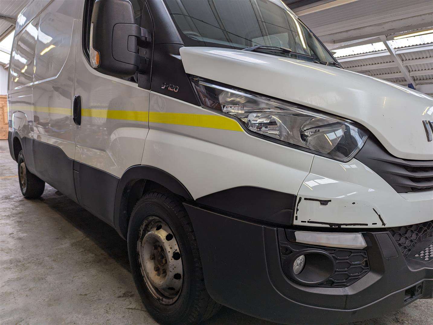 <p>2017 IVECO DAILY 35S12V</p>