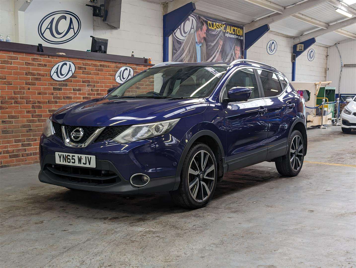 <p>2015 NISSAN QASHQAI TEKNA DCI 4X4</p>