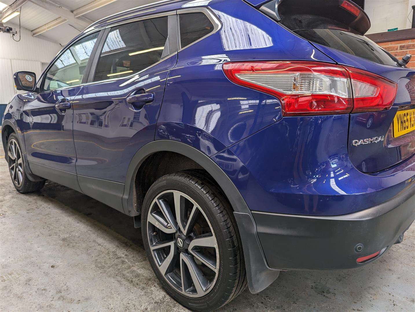 <p>2015 NISSAN QASHQAI TEKNA DCI 4X4</p>