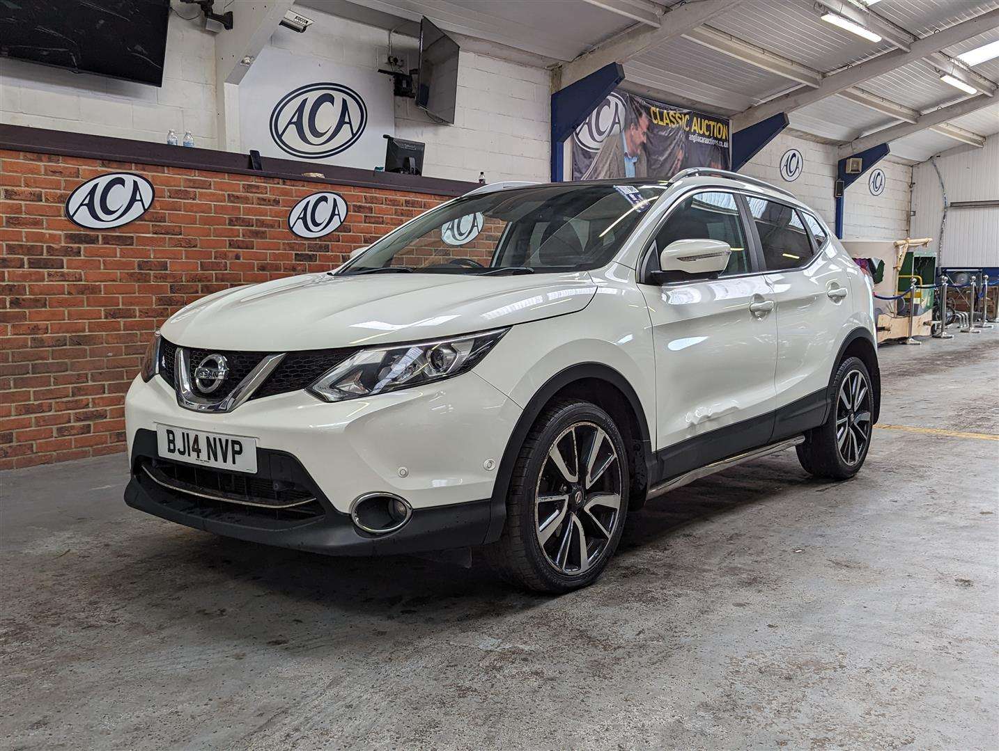 <p>2014 NISSAN QASHQAI TEKNA DIG-T</p>