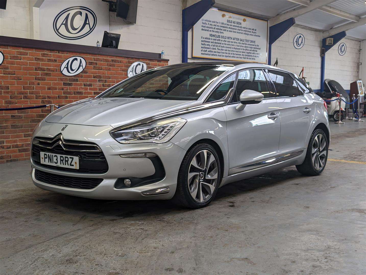 <p>2013 CITROEN DS5 DSPORT HDI AUTO</p>