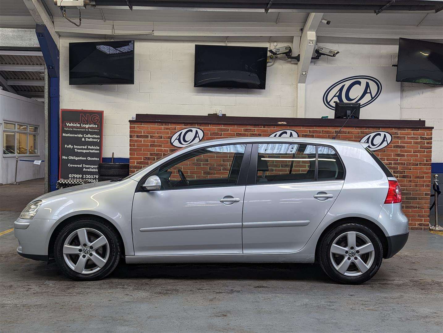 <p>2006 VOLKSWAGEN GOLF SPORT TDI</p>