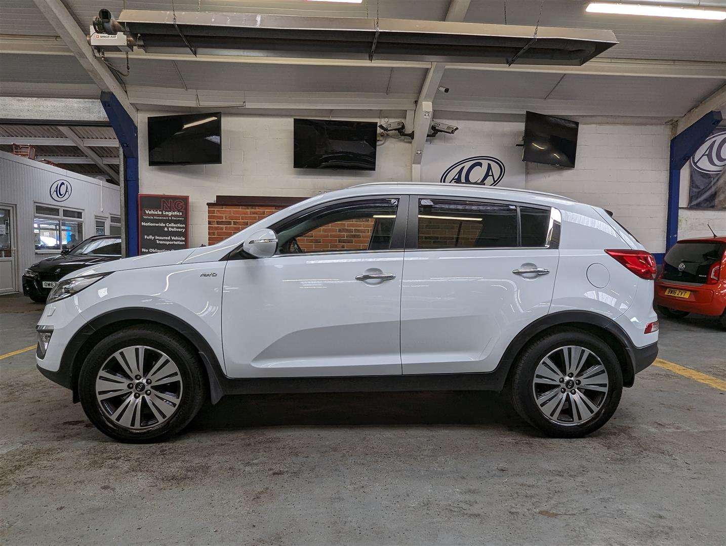 <p>2015 KIA SPORTAGE KX-3 SAT NAV CRD</p>