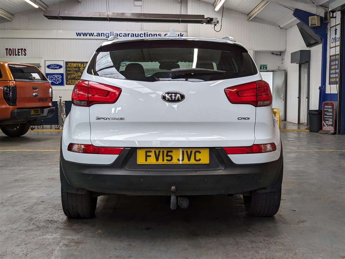 <p>2015 KIA SPORTAGE KX-3 SAT NAV CRD</p>