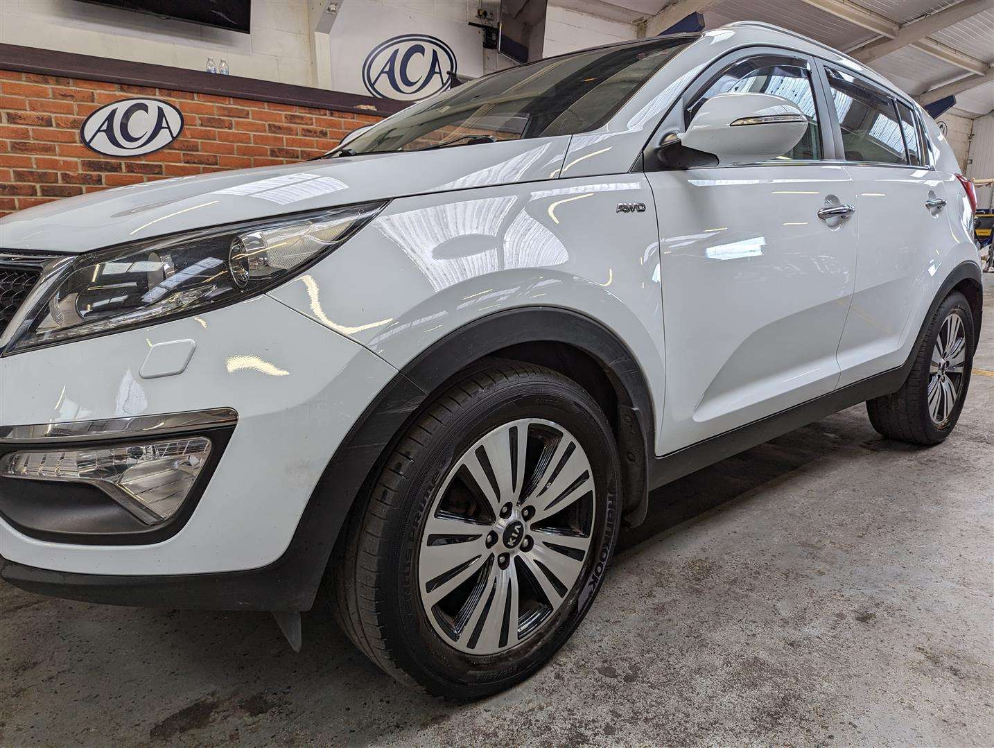 <p>2015 KIA SPORTAGE KX-3 SAT NAV CRD</p>