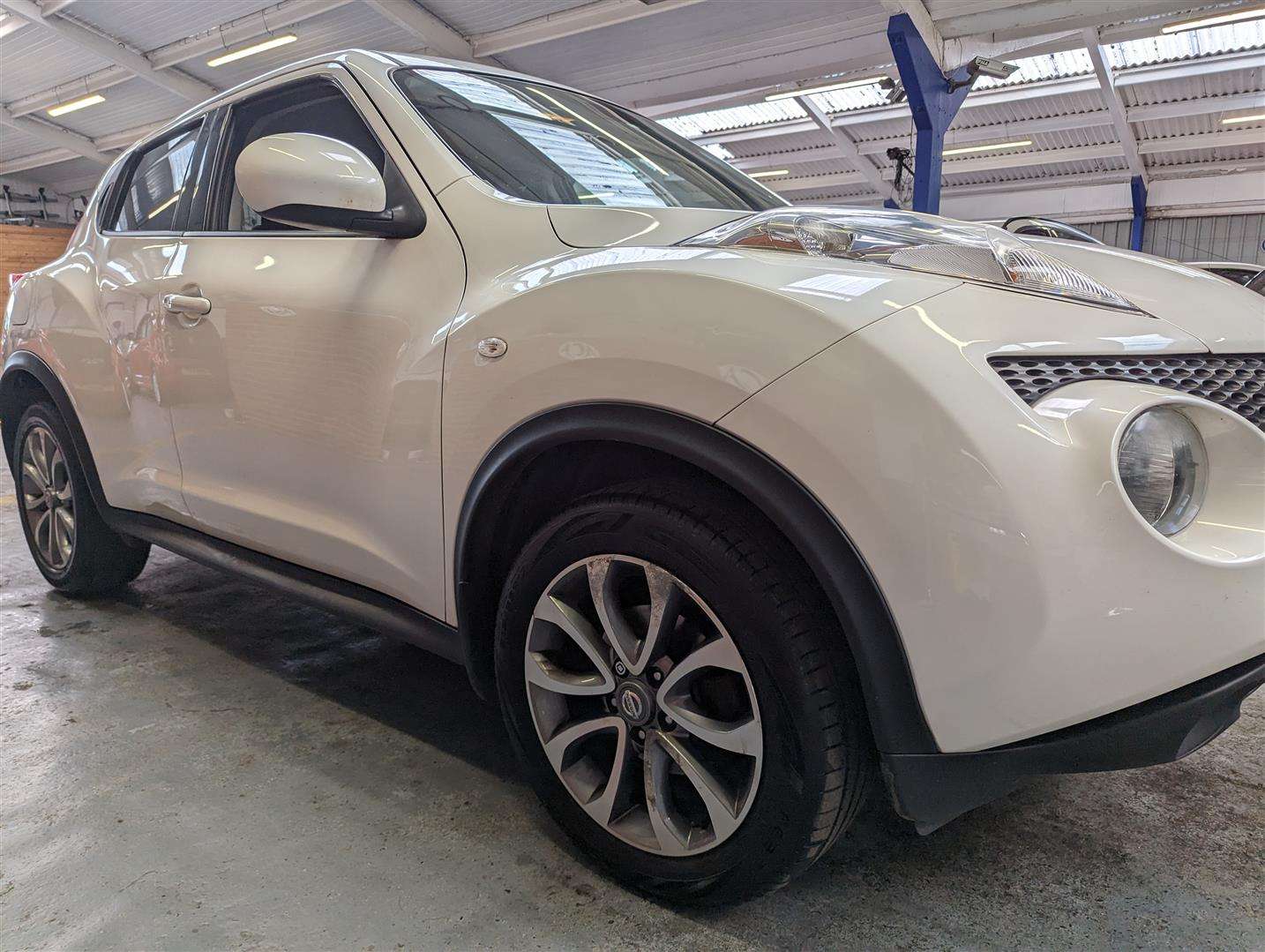 <p>2013 NISSAN JUKE TEKNA CVT</p>