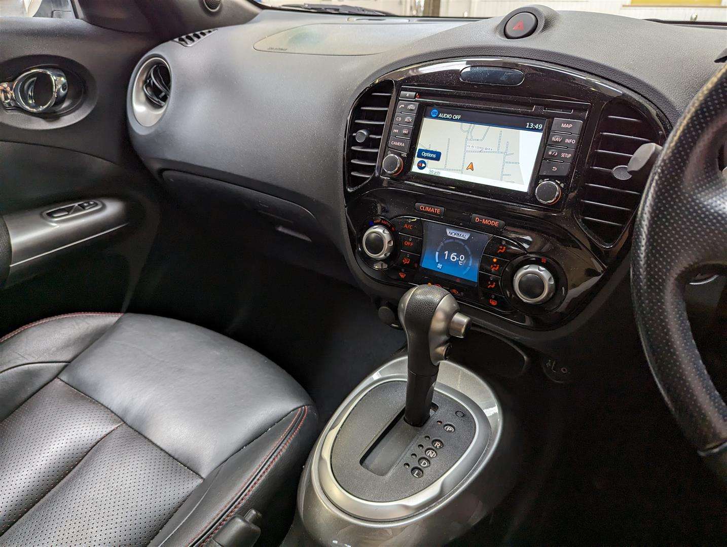 <p>2013 NISSAN JUKE TEKNA CVT</p>