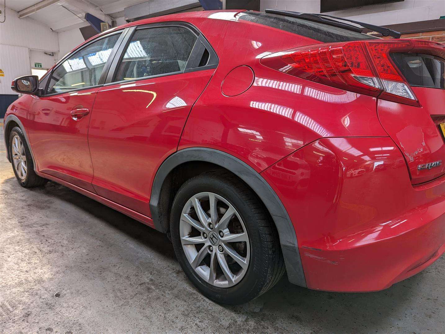 <p>2013 HONDA CIVIC I-VTEC SE</p>