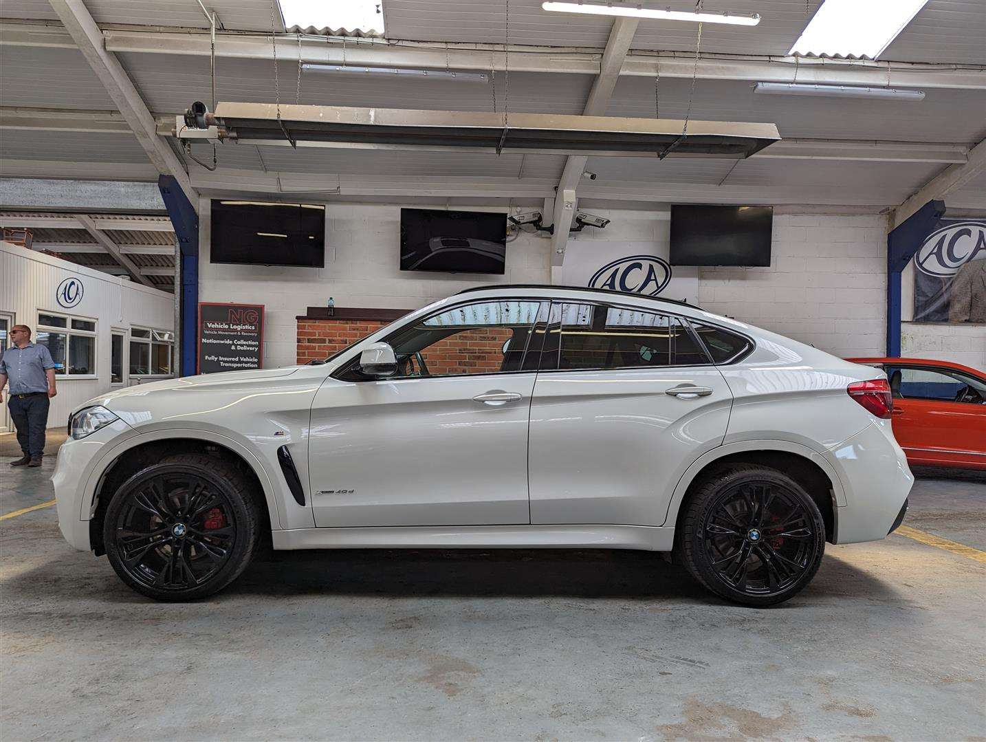 <p>2019 BMW X6 XDRIVE40D M SPORT AUTO</p>