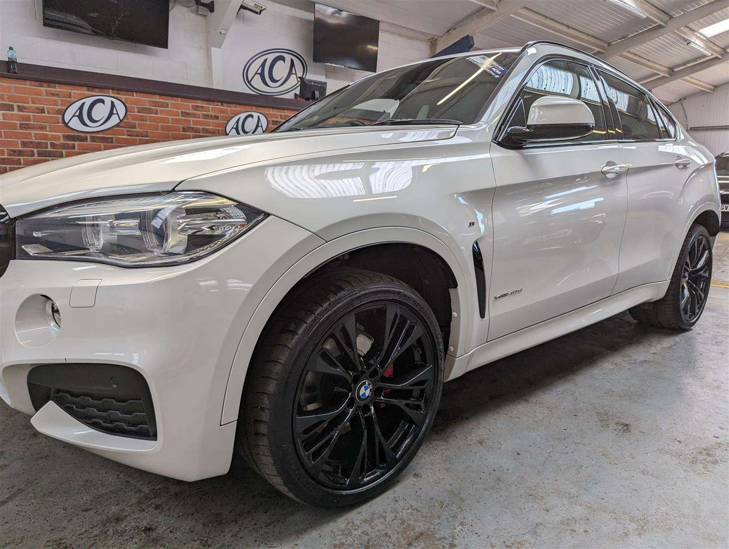 <p>2019 BMW X6 XDRIVE40D M SPORT AUTO</p>