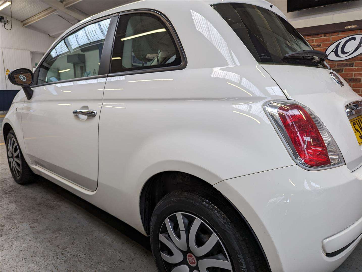 <p>2013 FIAT 500 POP RHD</p>