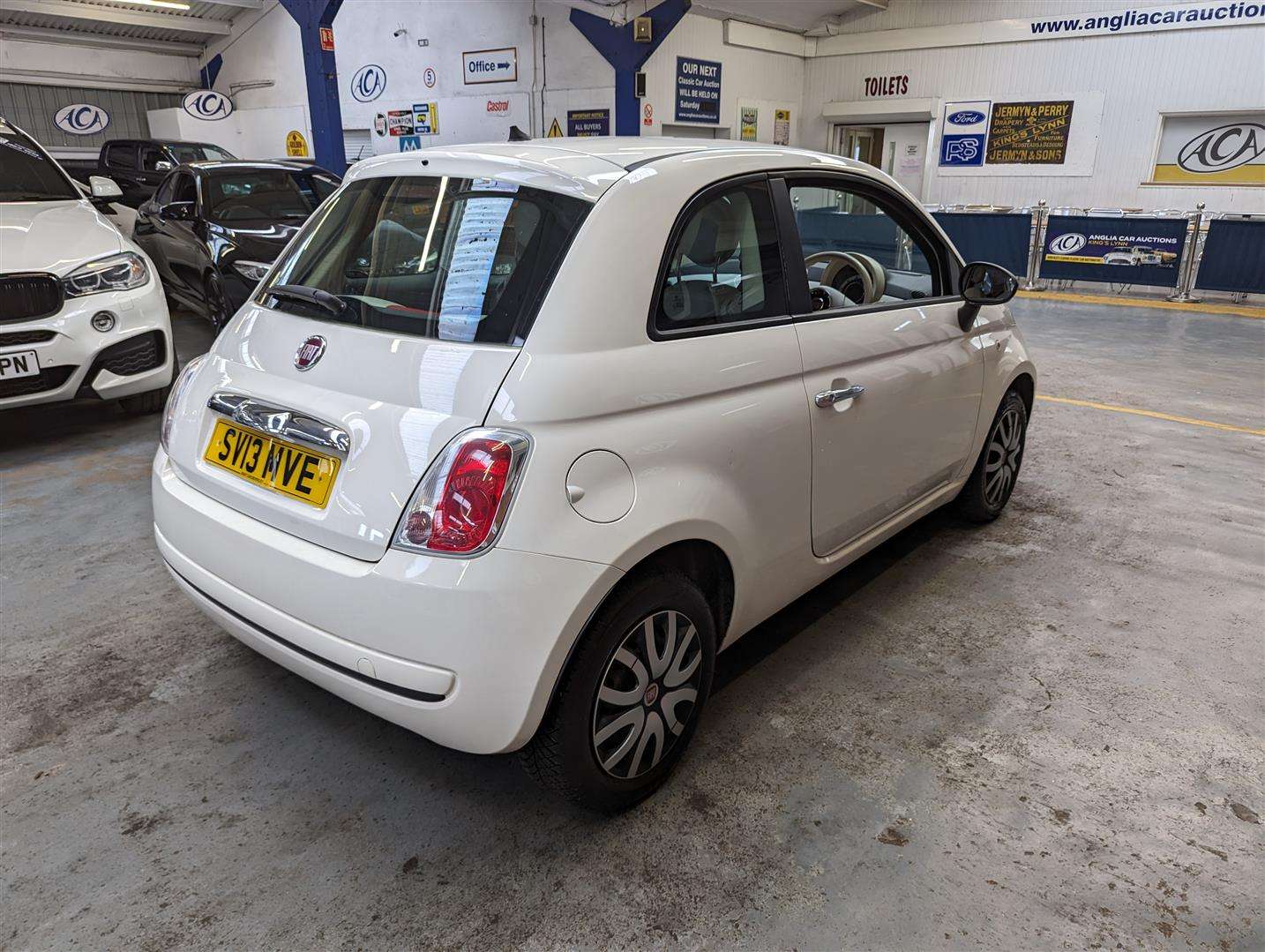 <p>2013 FIAT 500 POP RHD</p>