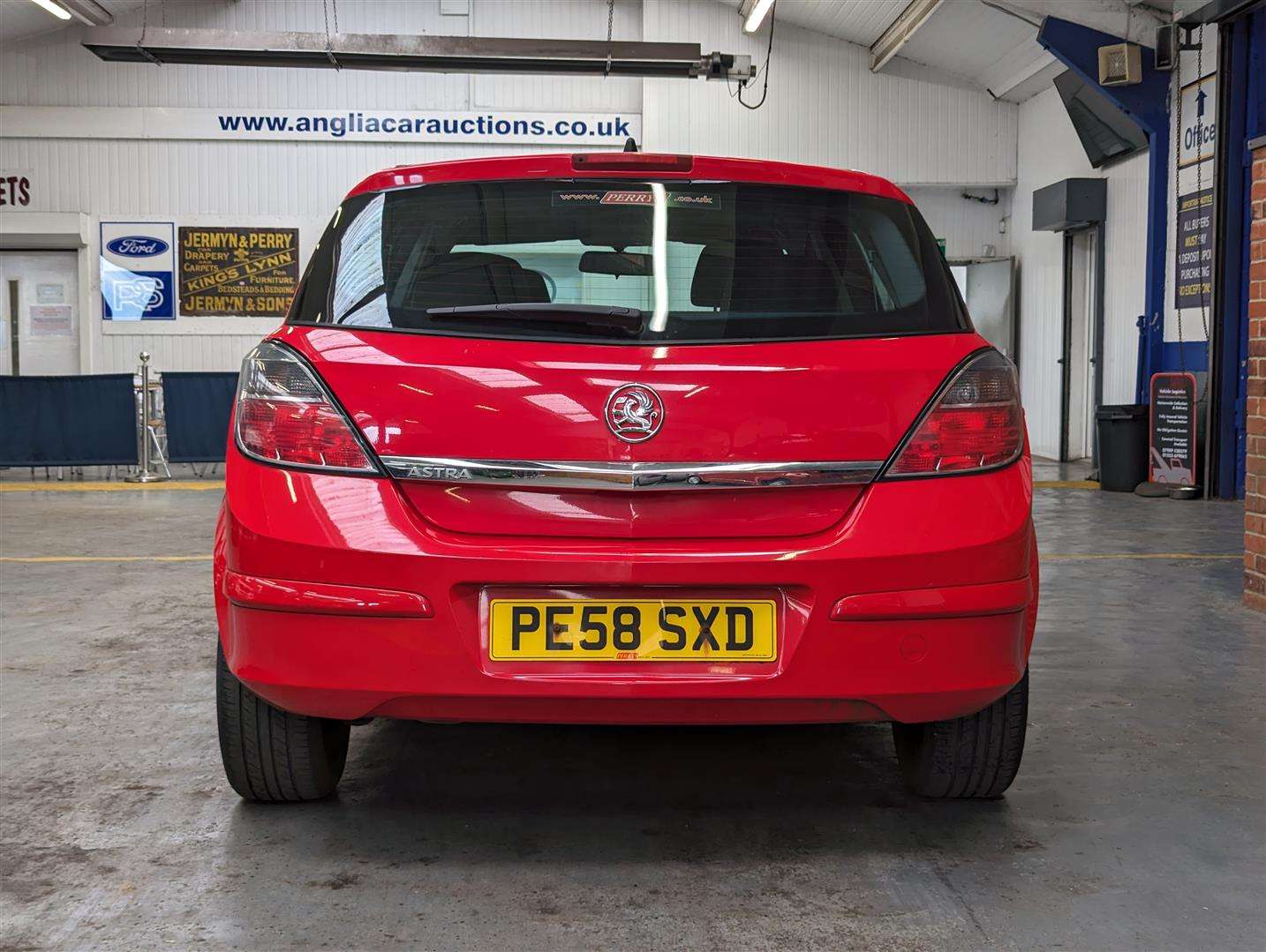 <p>2008 VAUXHALL ASTRA BREEZE</p>