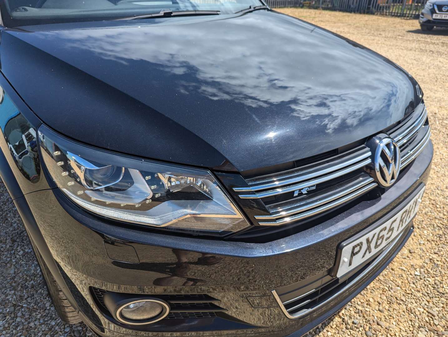 <p>2015 VOLKSWAGEN TIGUAN R LINE ED TDI BMT</p>