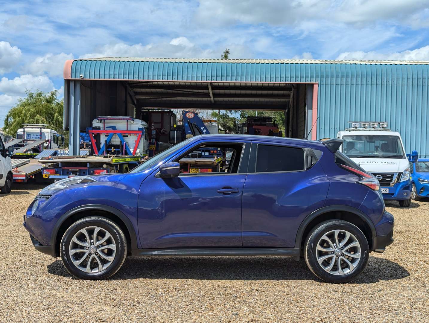 <p>2014 NISSAN JUKE TEKNA DCI</p>