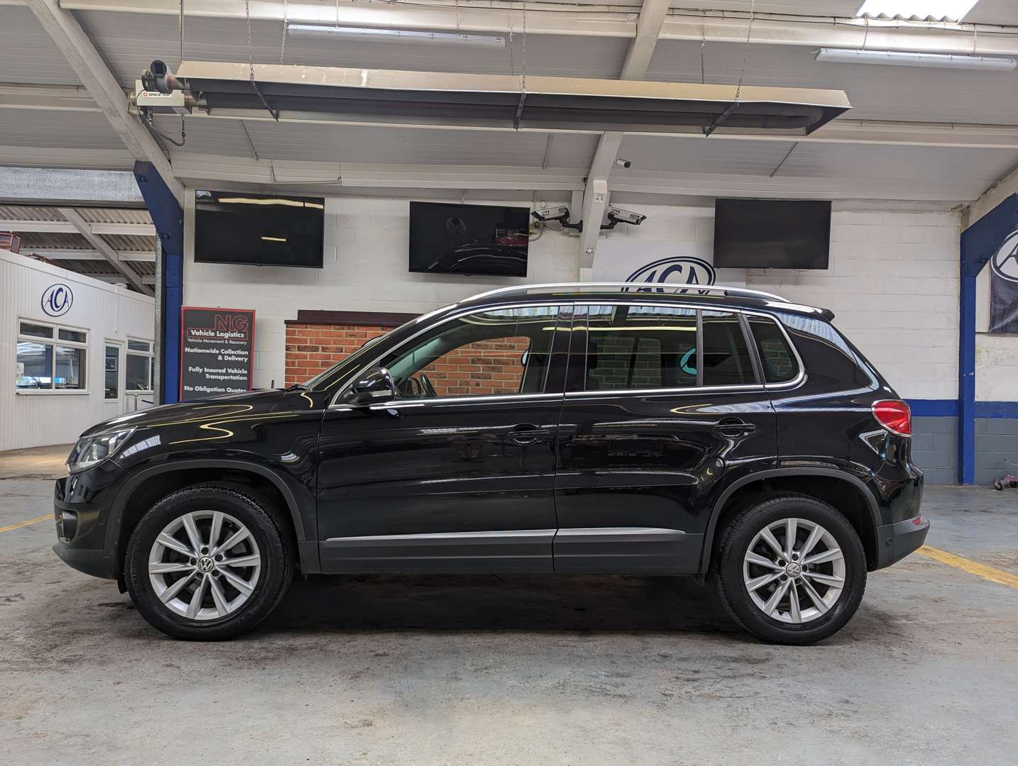 <p>2012 VOLKSWAGEN TIGUAN SE TDI BLUETECH 4M</p>