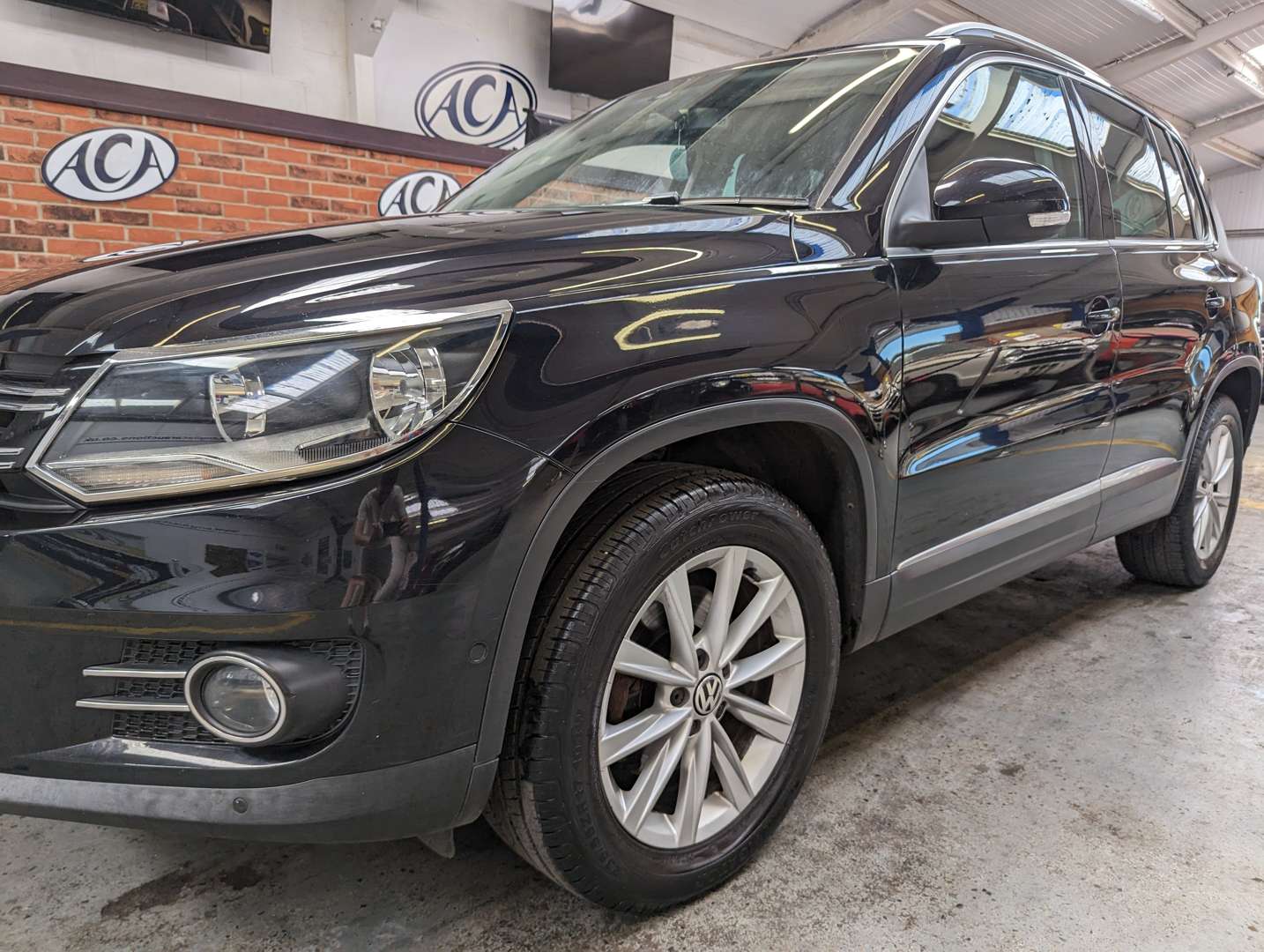 <p>2012 VOLKSWAGEN TIGUAN SE TDI BLUETECH 4M</p>