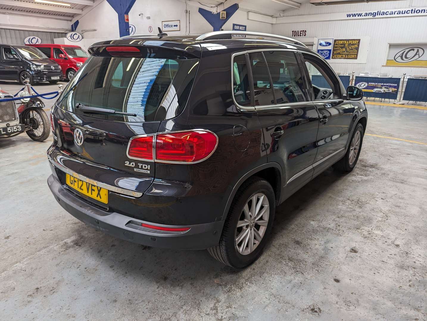 <p>2012 VOLKSWAGEN TIGUAN SE TDI BLUETECH 4M</p>