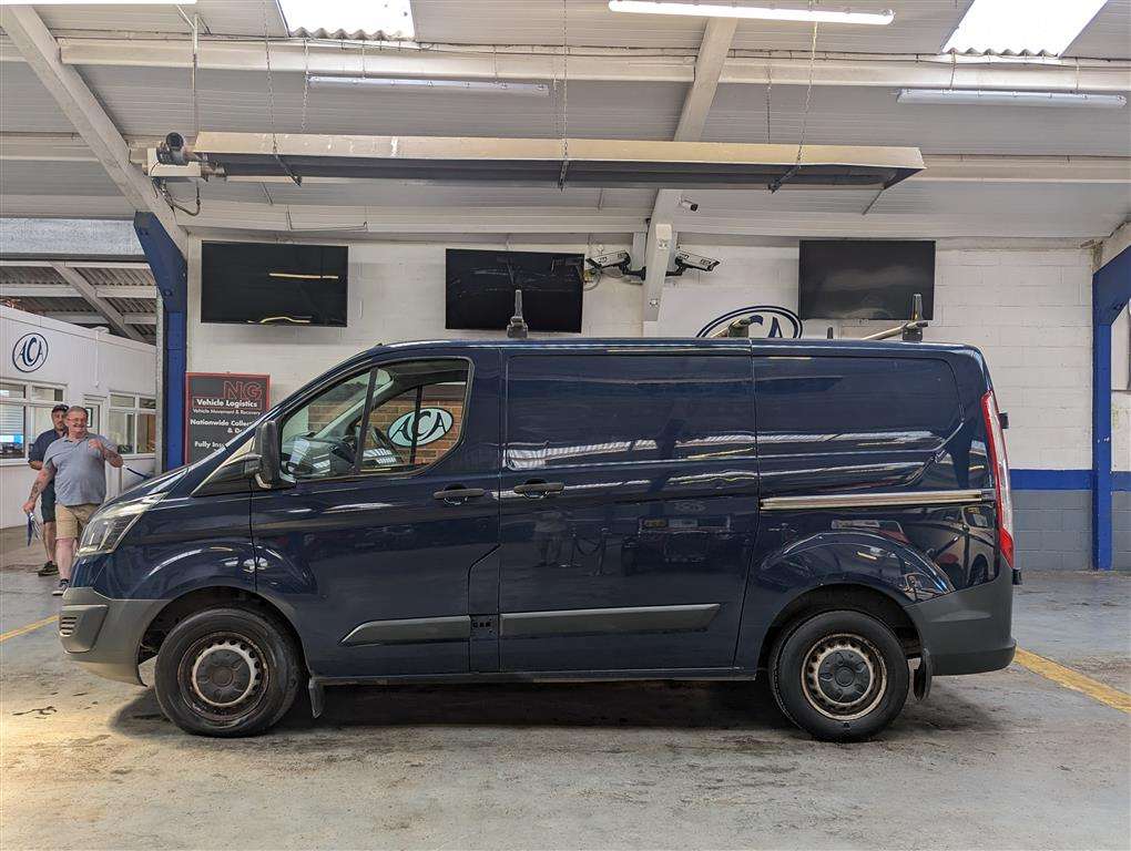 <p>2015 FORD TRANSIT **SOLD</p>