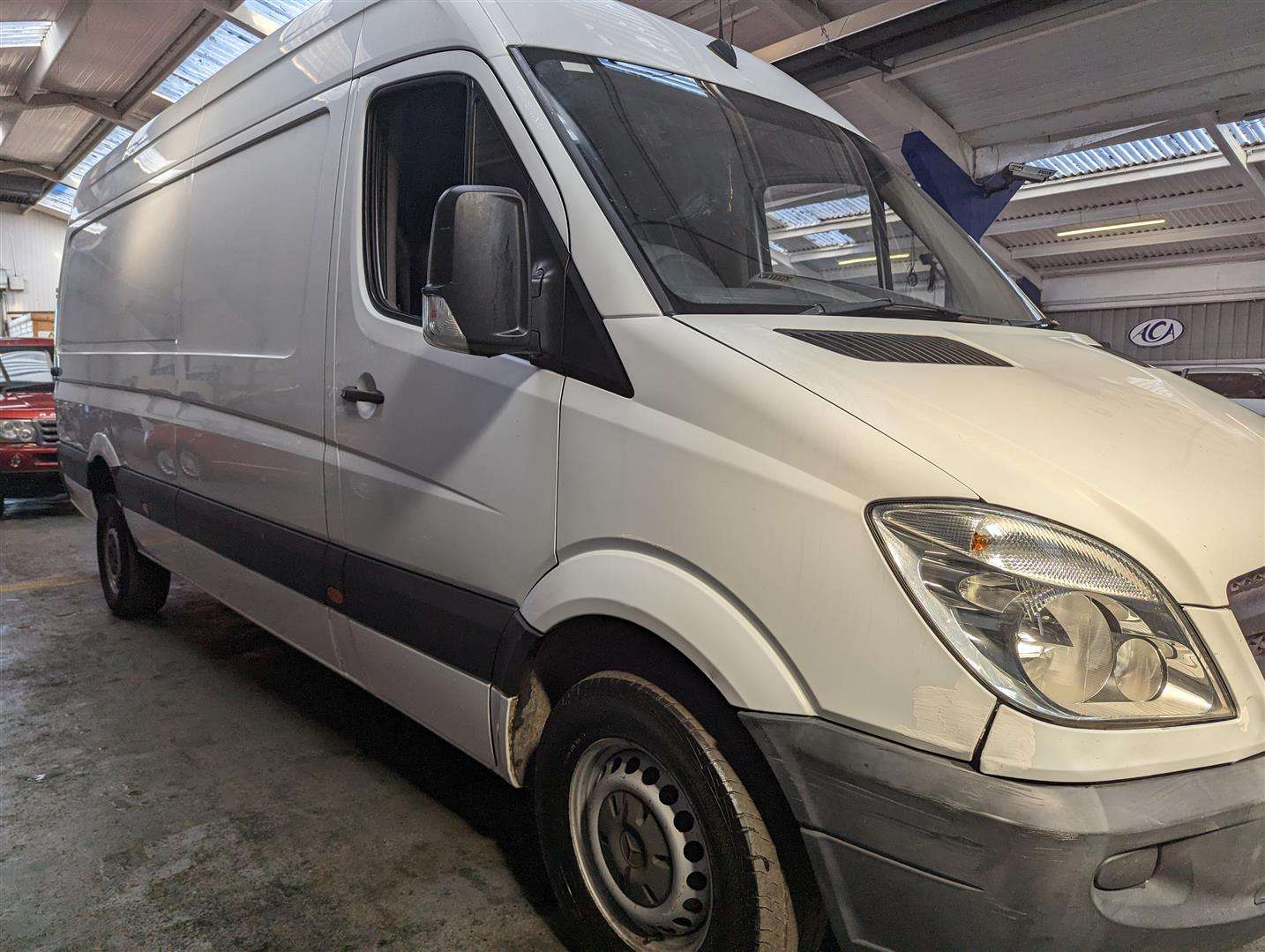 <p>2012 MERCEDES-BENZ SPRINTER 313 CDI</p>