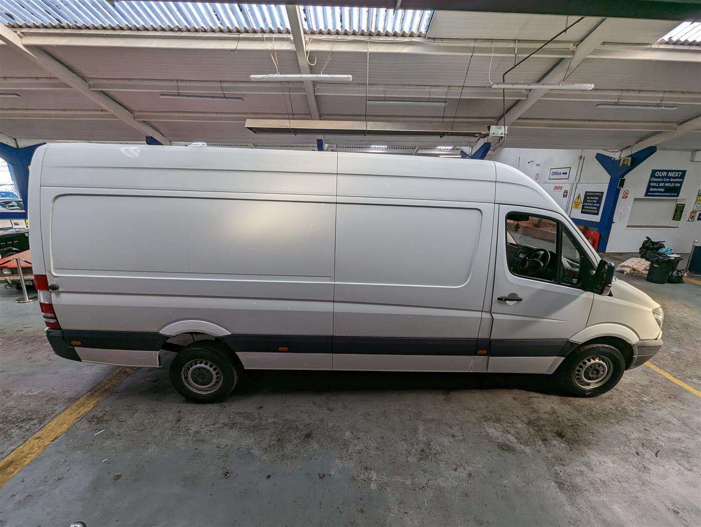 <p>2012 MERCEDES-BENZ SPRINTER 313 CDI</p>