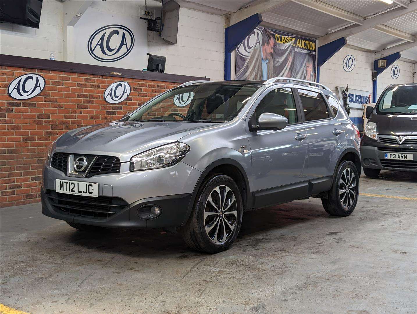 <p>2012 NISSAN QASHQAI N-TEC + DCI</p>