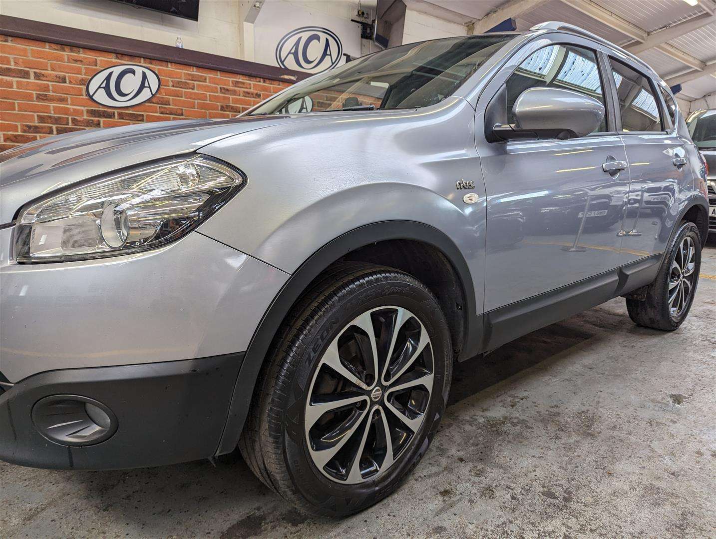 <p>2012 NISSAN QASHQAI N-TEC + DCI</p>