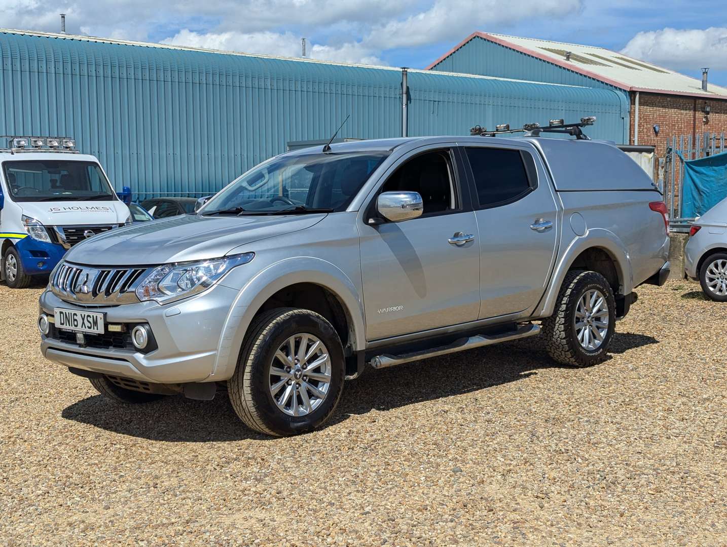 <p>2016 MITSUBISHI L200 WARRIOR DCB DI-D</p>