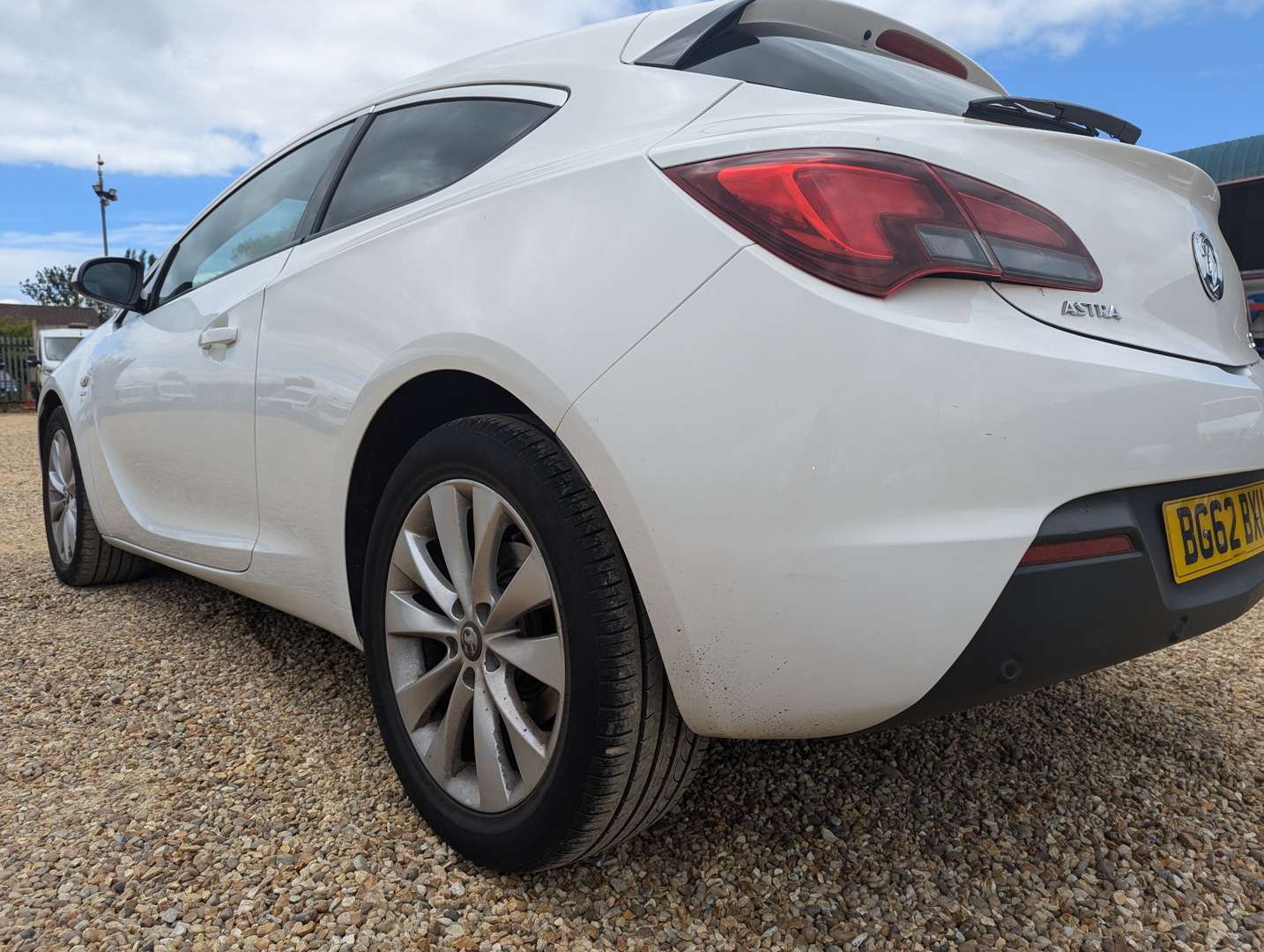 <p>2012 VAUXHALL ASTRA GTC SRI CDTI S/S</p>