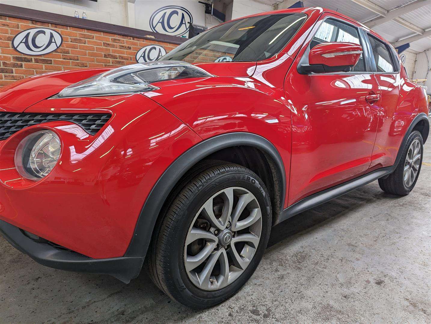 <p>2015 NISSAN JUKE TEKNA DCI</p>