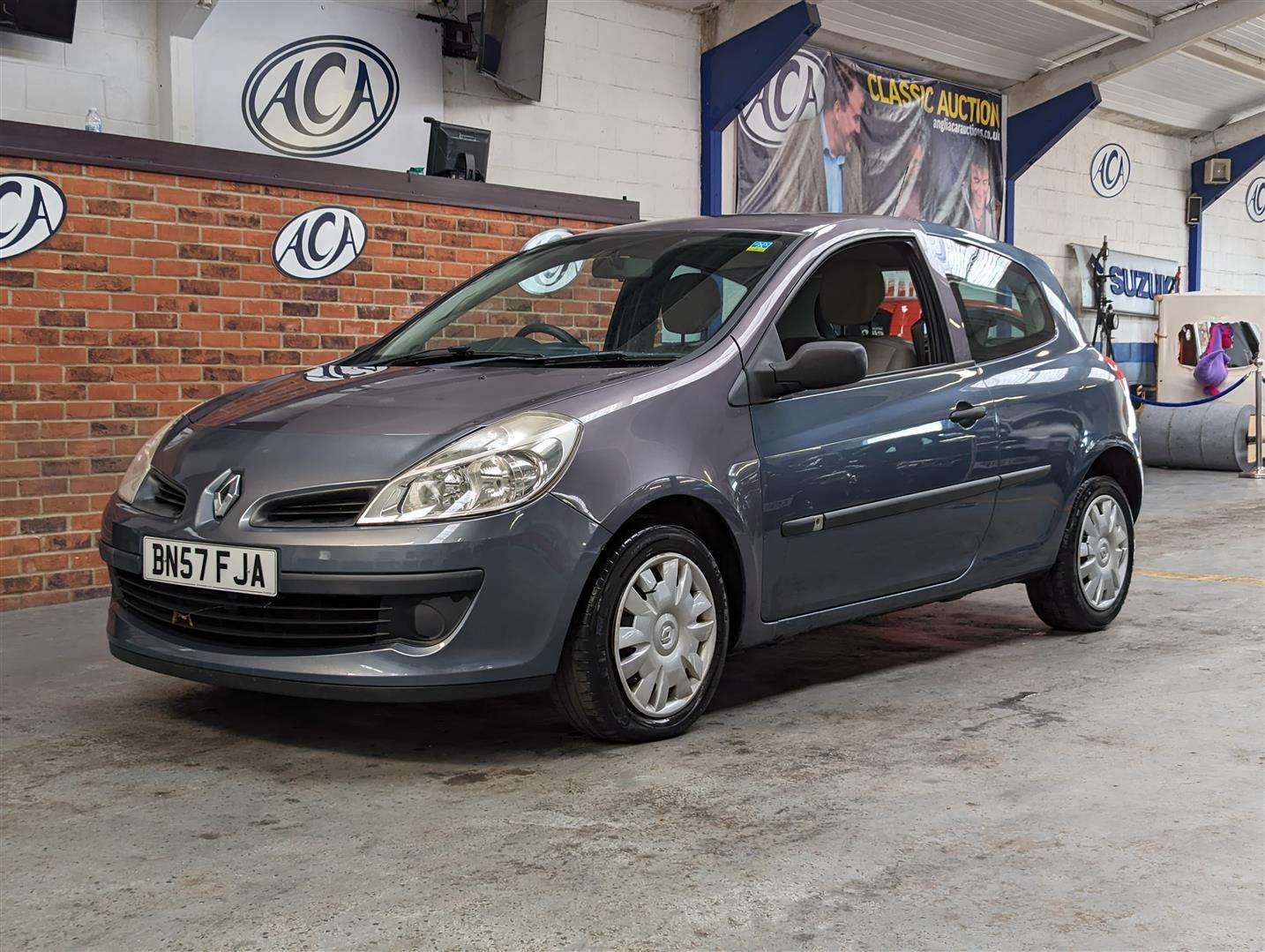 <p>2007 RENAULT CLIO EXPRESSION TURBO 100</p>