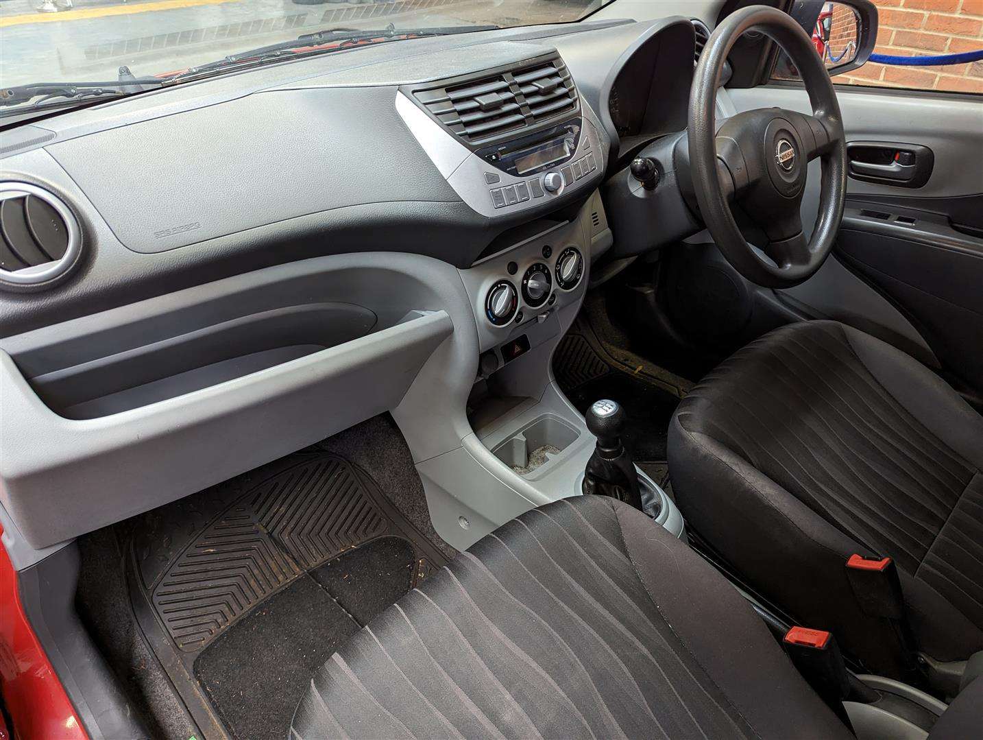 <p>2009 NISSAN PIXO ACENTA</p>