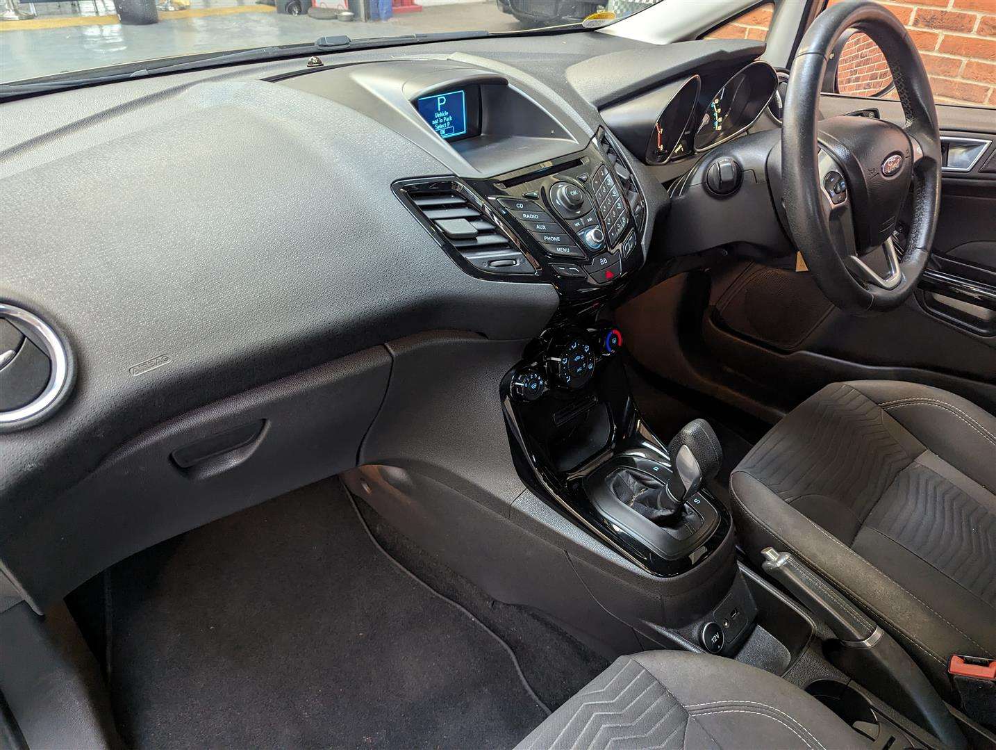 <p>2014 FORD FIESTA ZETEC AUTO</p>