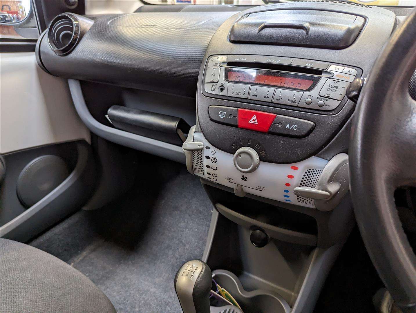 <p>2012 TOYOTA AYGO GO VVT-I</p>