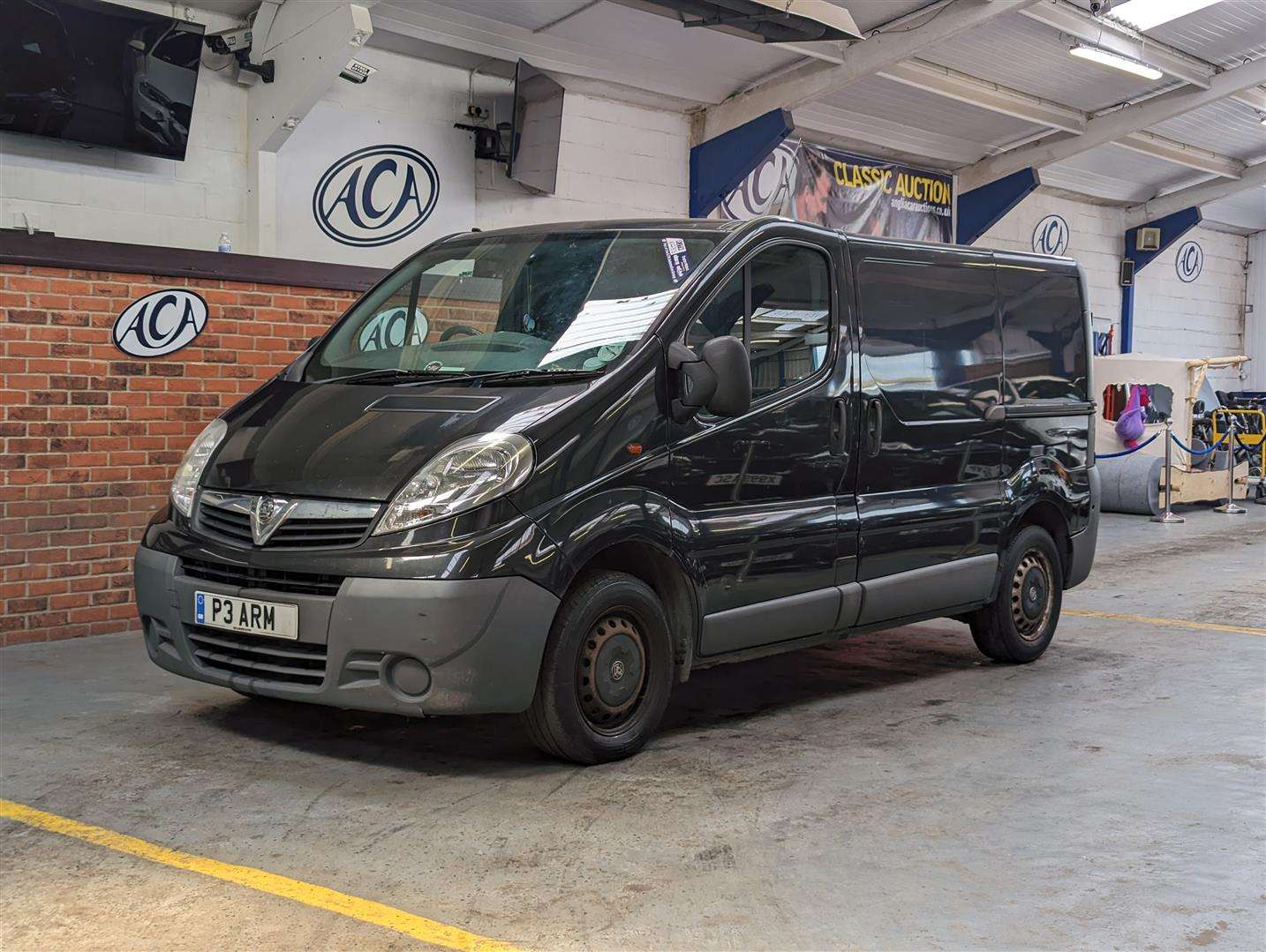 <p>2013 VAUXHALL VIVARO 2700 CDTI 113 SWB</p>