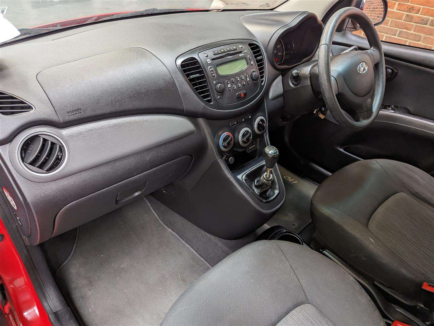 <p>2012 HYUNDAI I10 ACTIVE</p>