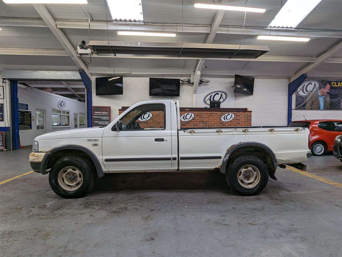 <p>2005 FORD RANGER 4X4 TURBO DIESEL</p>