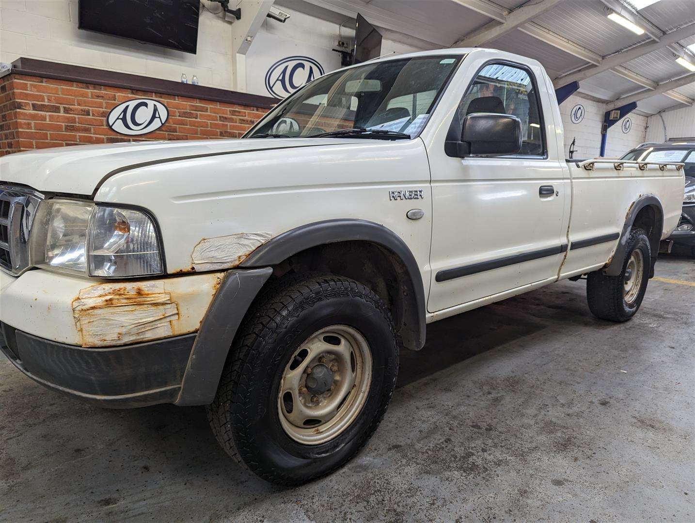 <p>2005 FORD RANGER 4X4 TURBO DIESEL</p>