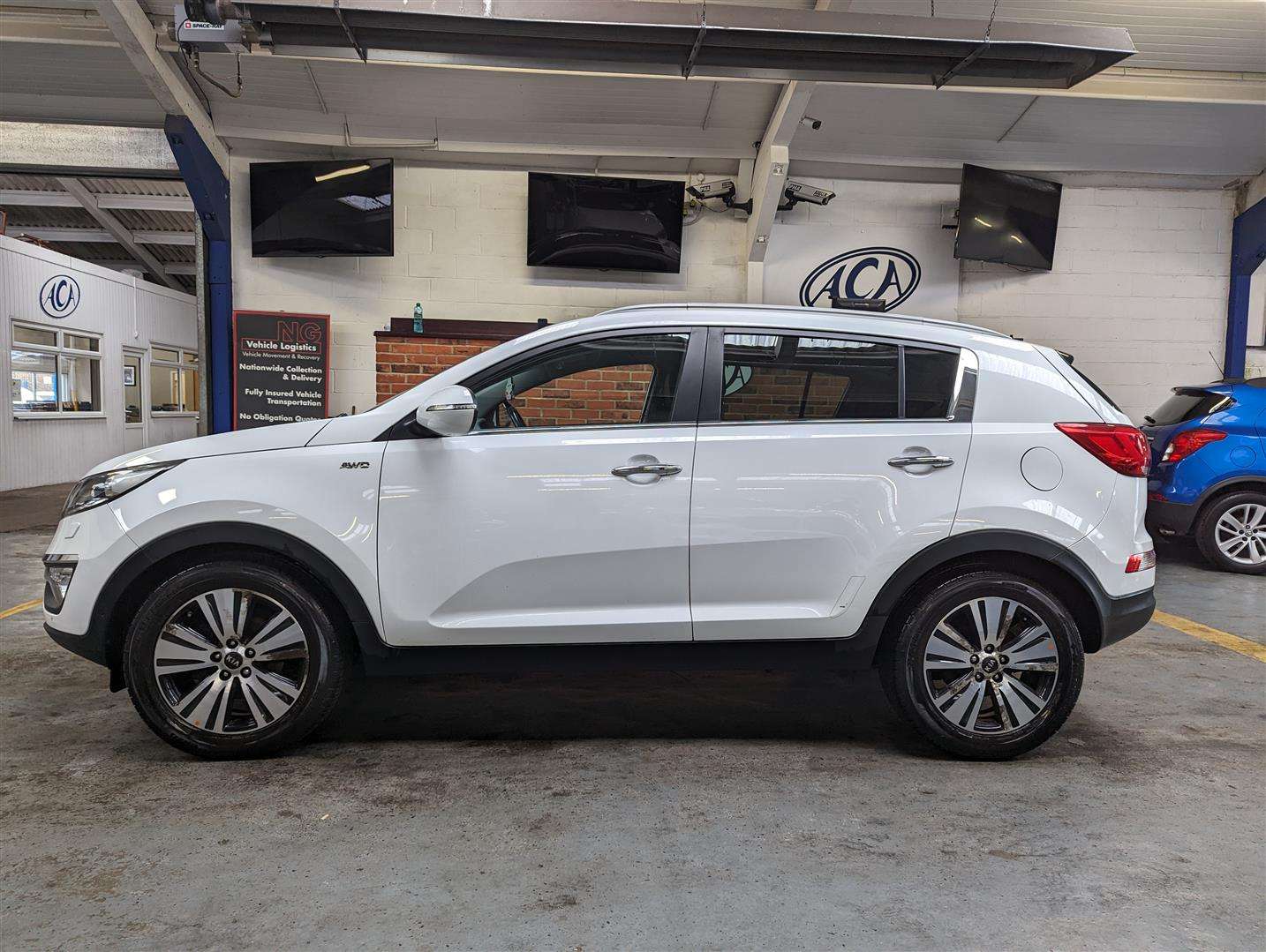 <p>2015 KIA SPORTAGE KX-4 CRDI</p>