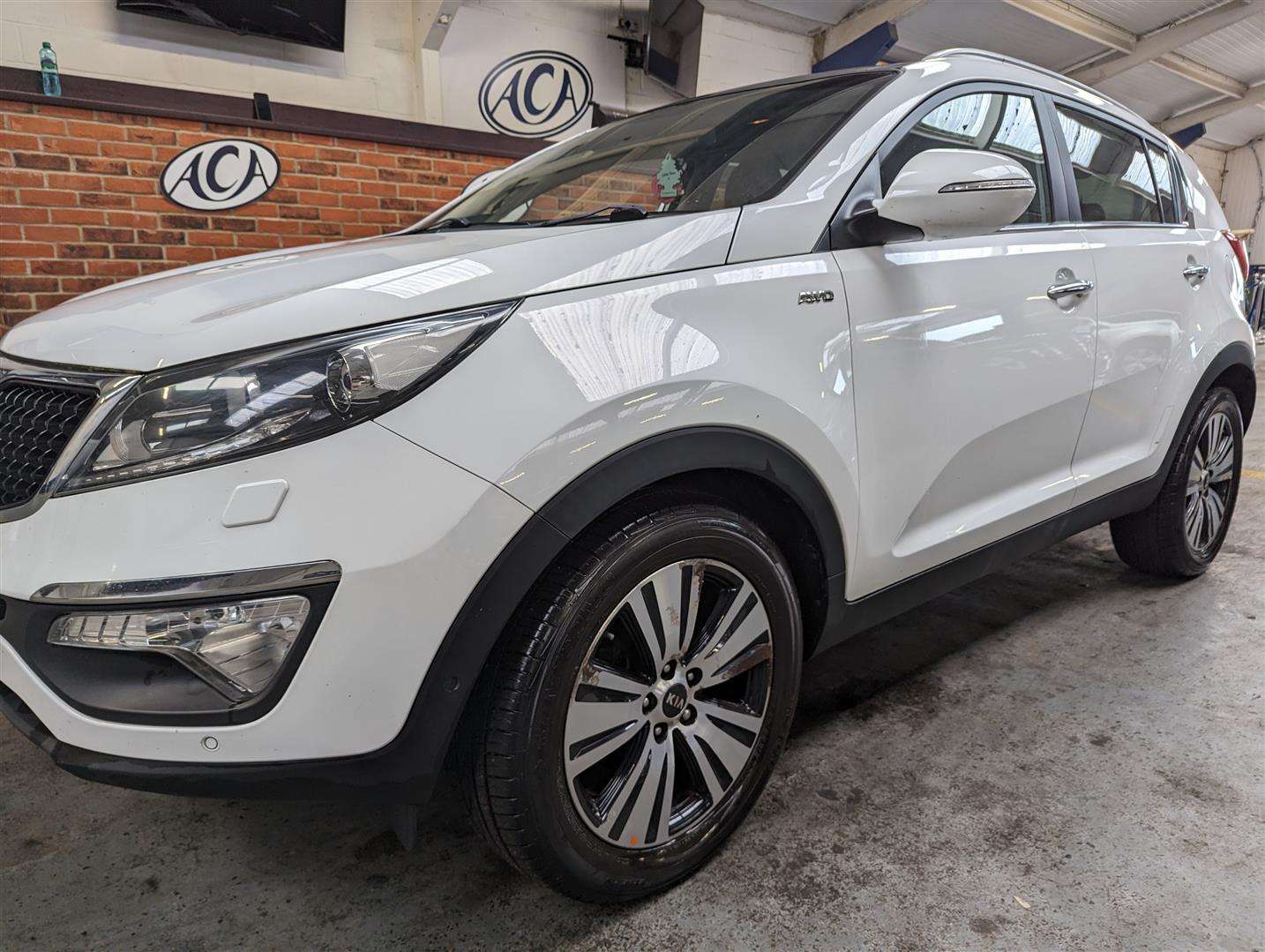 <p>2015 KIA SPORTAGE KX-4 CRDI</p>