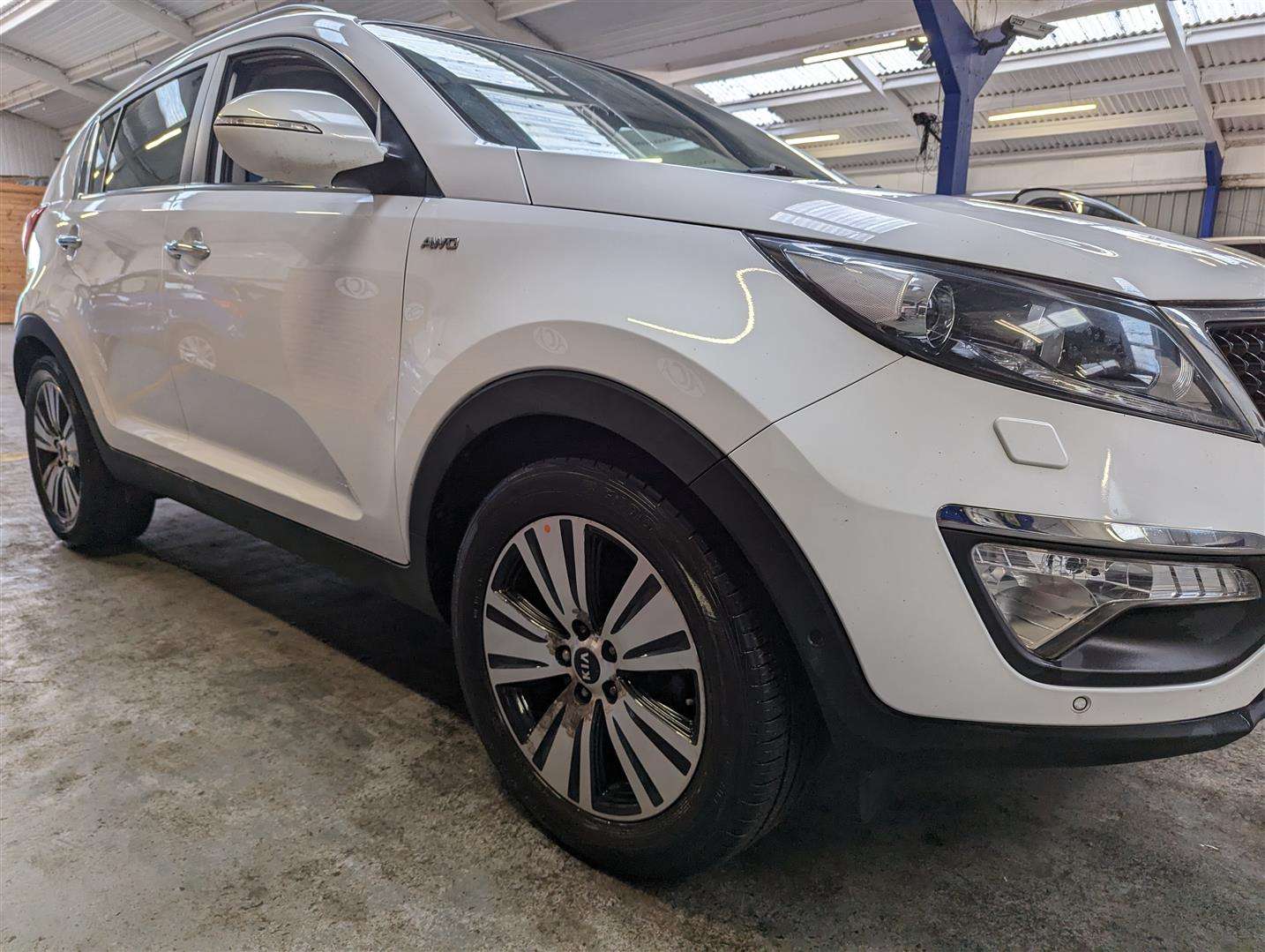 <p>2015 KIA SPORTAGE KX-4 CRDI</p>