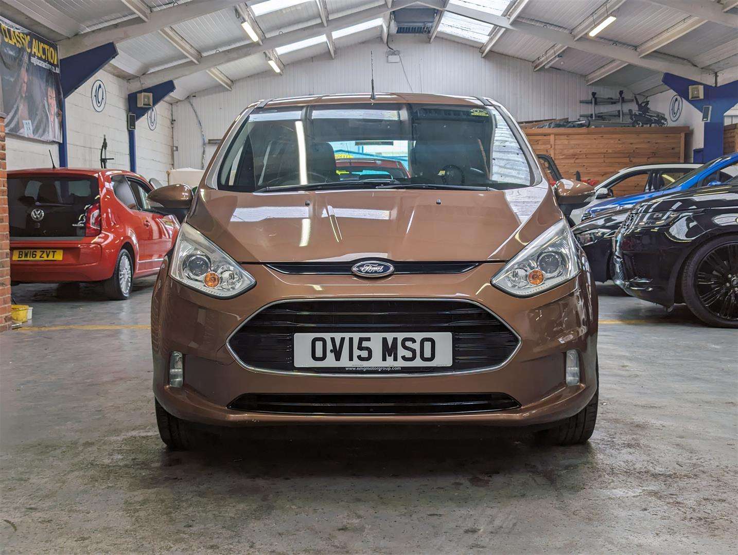 <p>2015 FORD B-MAX TITANIUM AUTO</p>