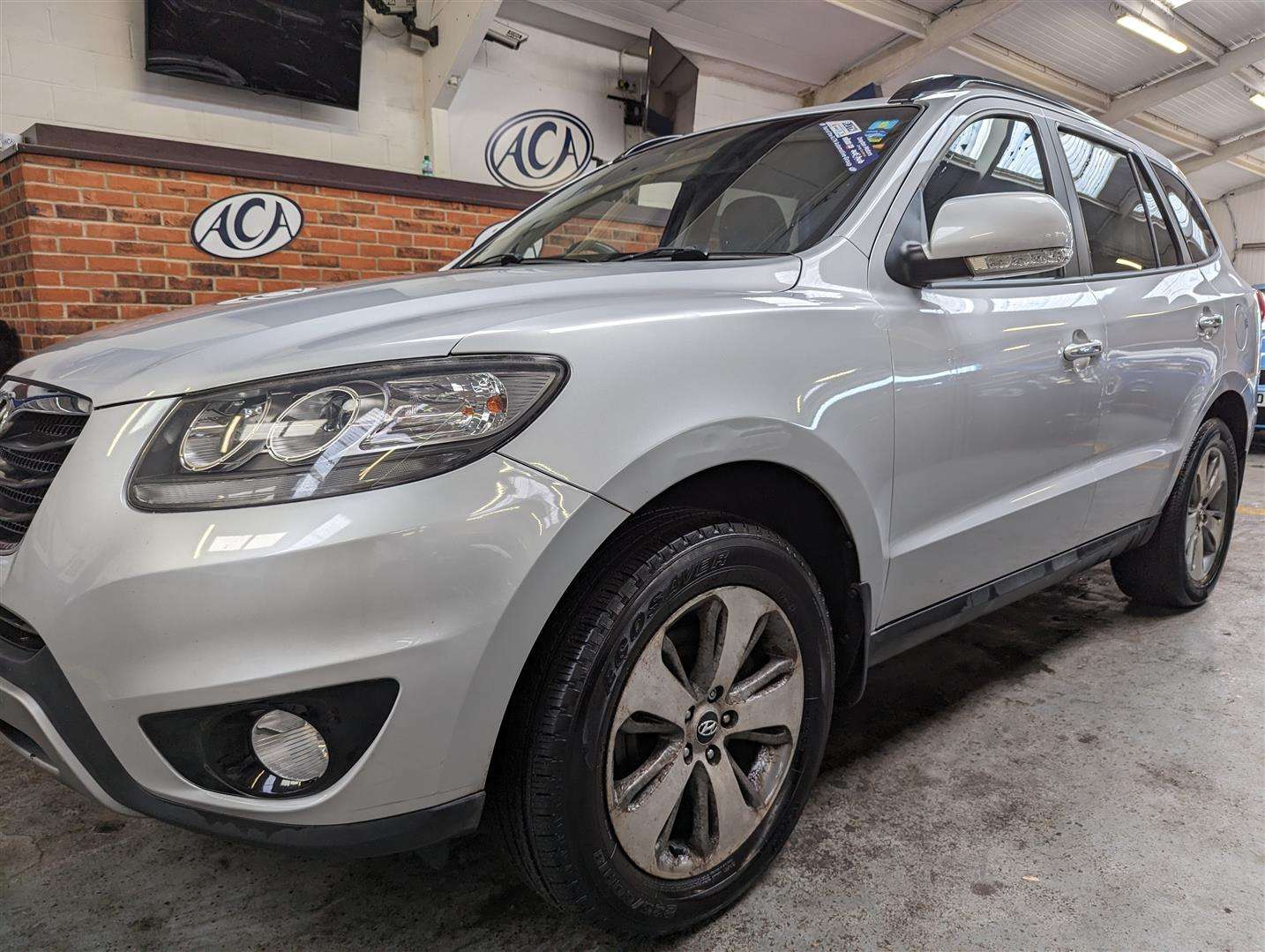 <p>2012 HYUNDAI SANTA FE PREMIUM CRDI</p>