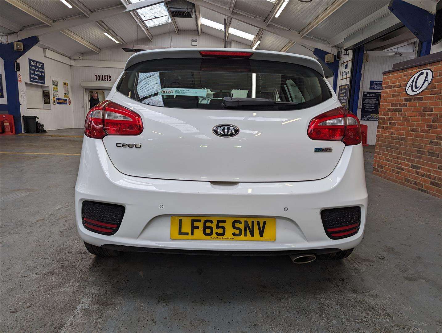 <p>2015 KIA CEED 2 ISG CRDI</p>