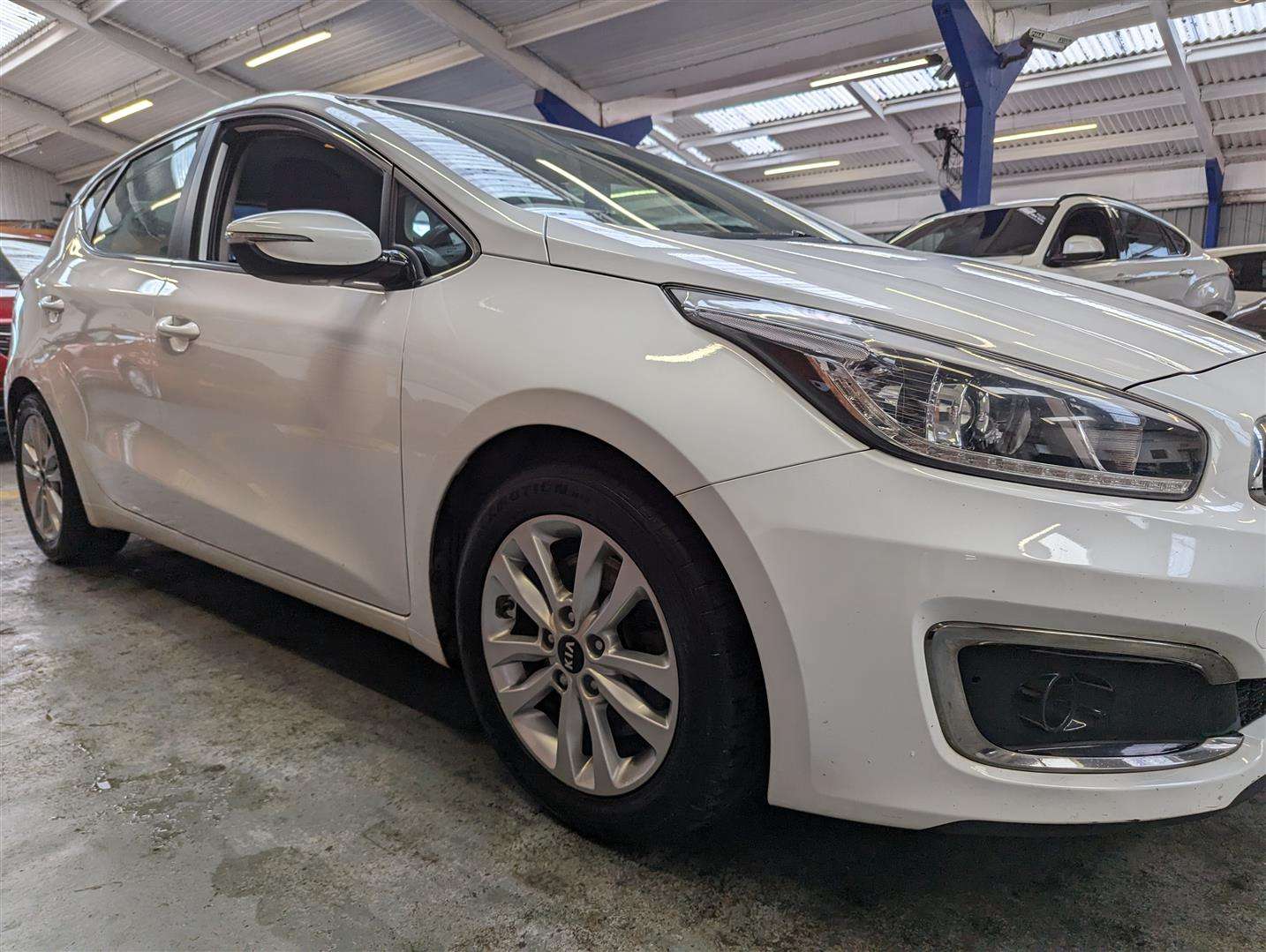 <p>2015 KIA CEED 2 ISG CRDI</p>