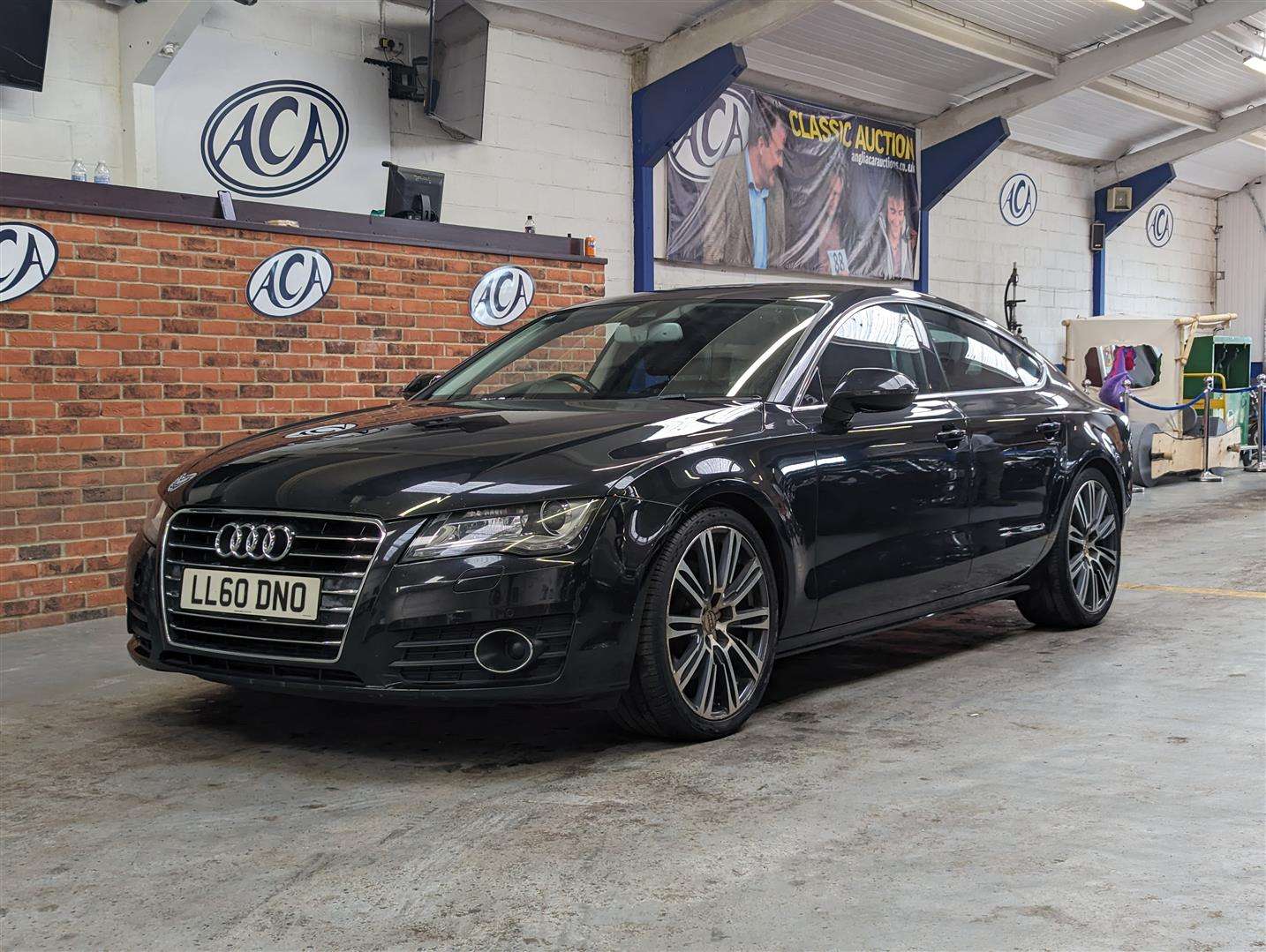 <p>2010 AUDI A7 SE TDI QUATTRO AUTO</p>