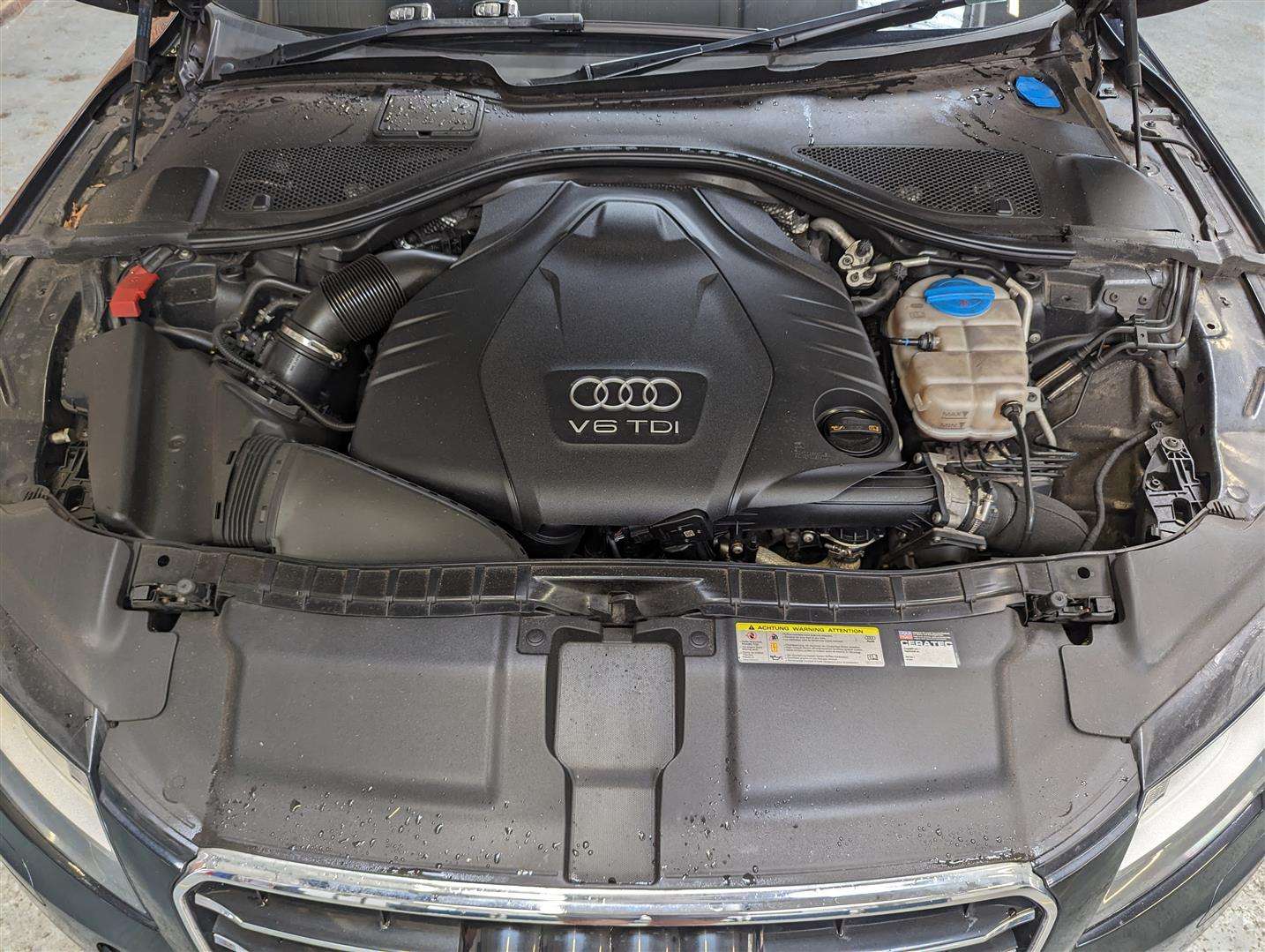 <p>2010 AUDI A7 SE TDI QUATTRO AUTO</p>