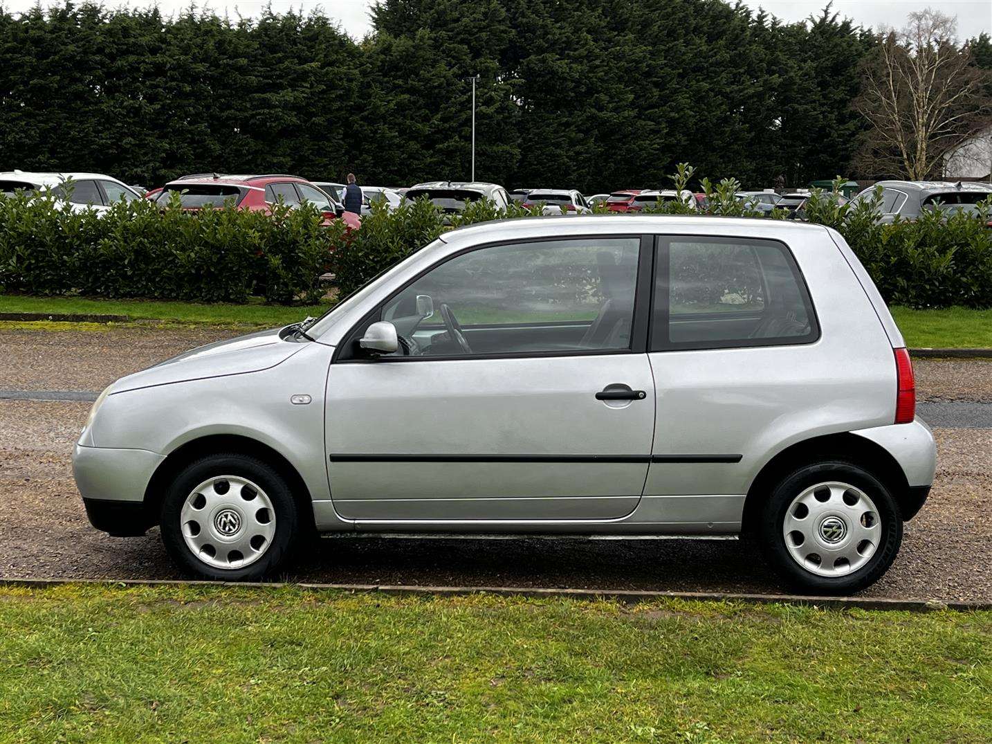 <p>2003 VOLKSWAGEN LUPO E</p>